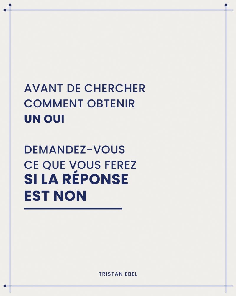 Image du post LinkedIn: Je demande à cette startup, bloquée dans sa négociation avec une banque, quelles sont ses solutions de repli si l'accord n'aboutit pas Silence Ils n'en avaient aucune Et c'est là que le vrai problème apparaît Ce n'était pas un problème d'arguments C'était qu'ils n'avaient aucune alternative Quand votre seule option est que l'autre dise oui, vous ne négociez plus dans les mêmes conditions Vous avez besoin que l'accord se fasse Alors nous n'avons pas cherché de meilleurs arguments Nous avons construit plusieurs alternatives En négociation, la meilleure solution de repli disponible si l'accord n'aboutit pas porte un nom : la BATNA Une alternative ne sert pas seulement à pouvoir partir Elle vous évite d'avoir besoin que l'autre dise oui Trente jours plus tard, le contrat était signé Avant de chercher comment obtenir un oui, demandez-vous ce que vous ferez si la réponse est non 🔁 Partagez ce post à quelqu'un qui négocie bientôt quelque chose d'important Suivez-moi, Tristan Ebel : je démonte les idées reçues du management et de la négociation par le terrain, le diagnostic comportemental et l'entraînement